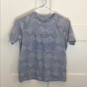Boys Under Armour t shirt